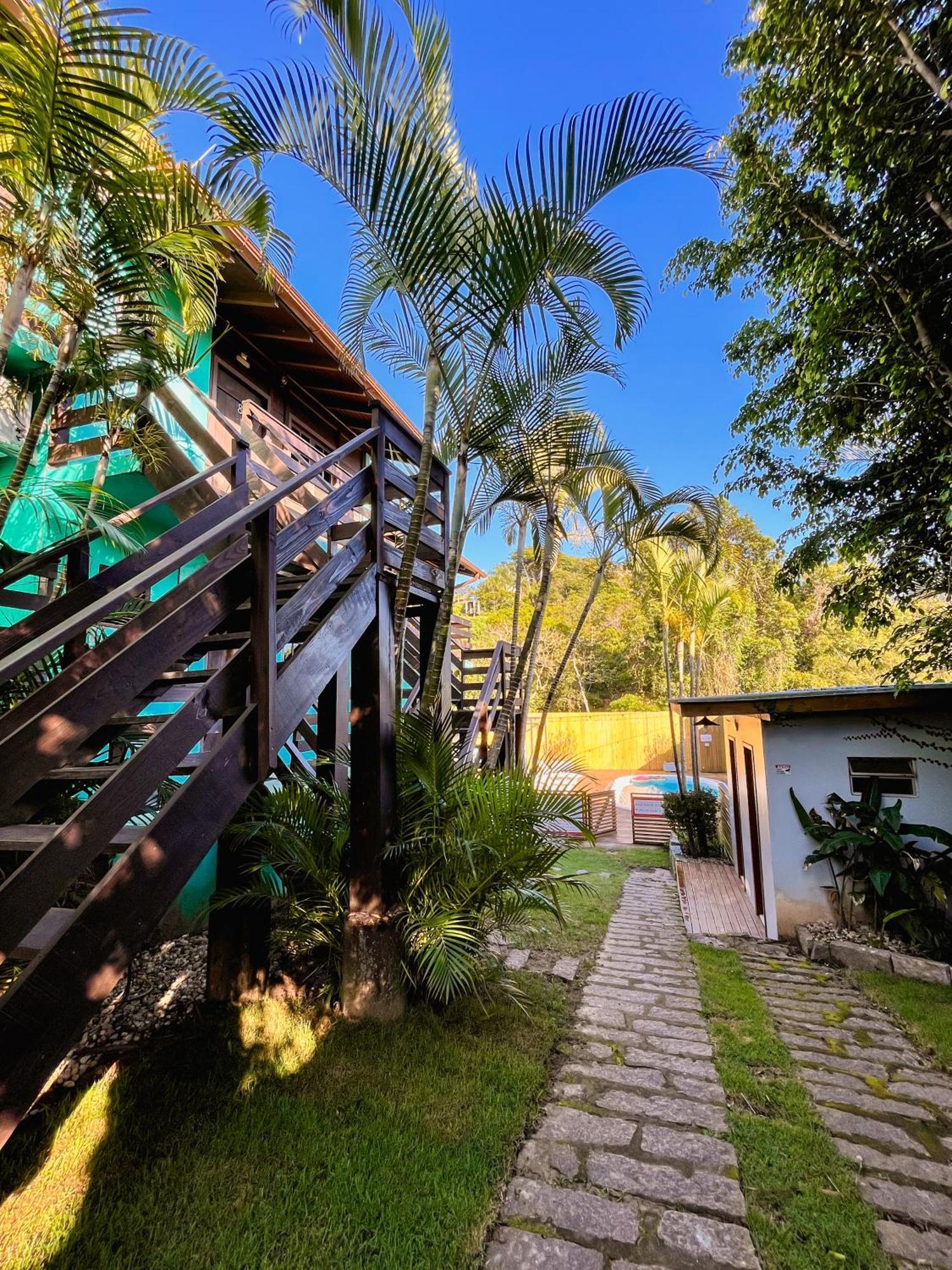 Kalani Pousada Прайя-ду-Роза Экстерьер фото